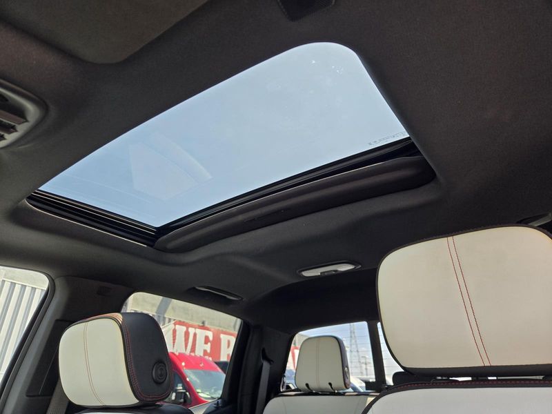 Used 2024 GMC Canyon 4WD Crew Cab AT4X