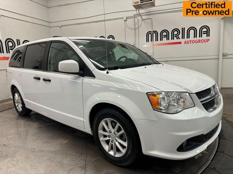 2019 Dodge Grand Caravan SXTImage 1