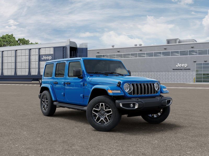 New 2026 Jeep Wrangler 4-door SaharaImage 5