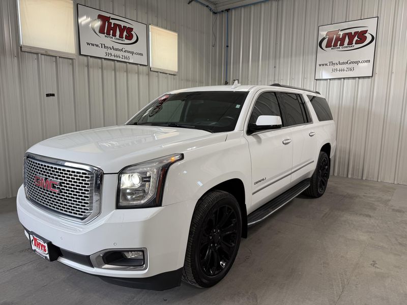 Used 2016 GMC Yukon XL DenaliImage 16