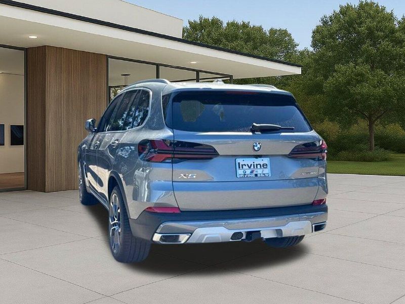 New 2026 BMW X5 sDrive40iImage 11