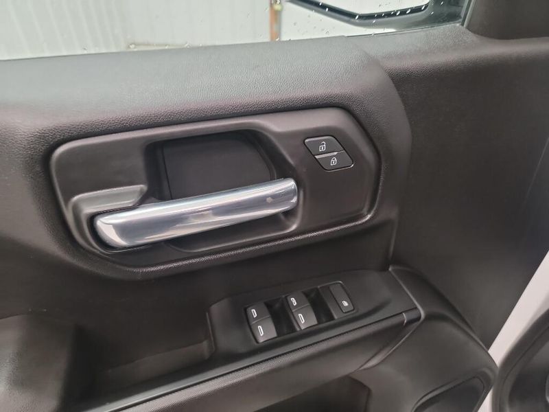2023 Gmc Sierra 1500 Pro photo 12