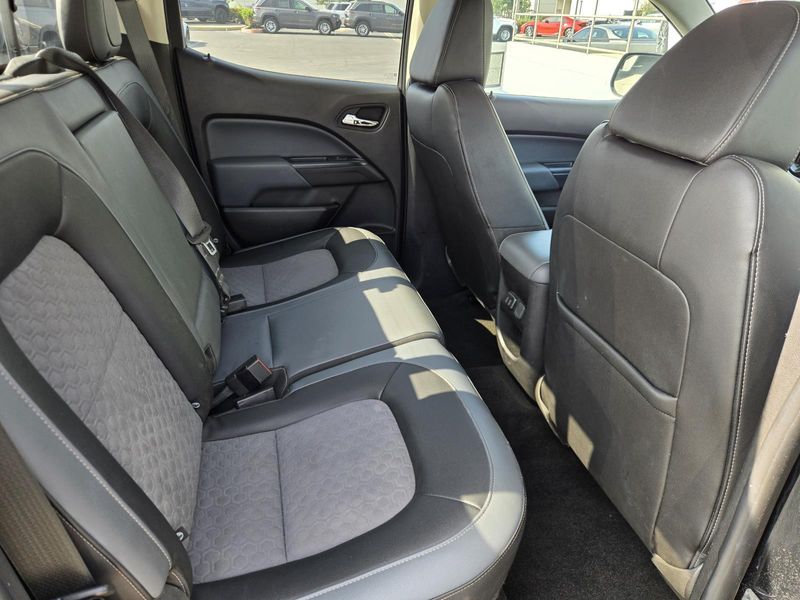 Used 2018 Chevrolet Colorado 4WD Crew Cab 128.3 Z71