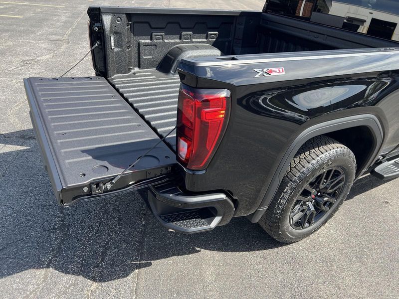 2026 Gmc Sierra 1500 Elevation photo 41