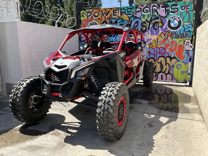 New 2025 Can-Am MAVERICK MAX  X3 XRS 72 TURBO RR Image 1