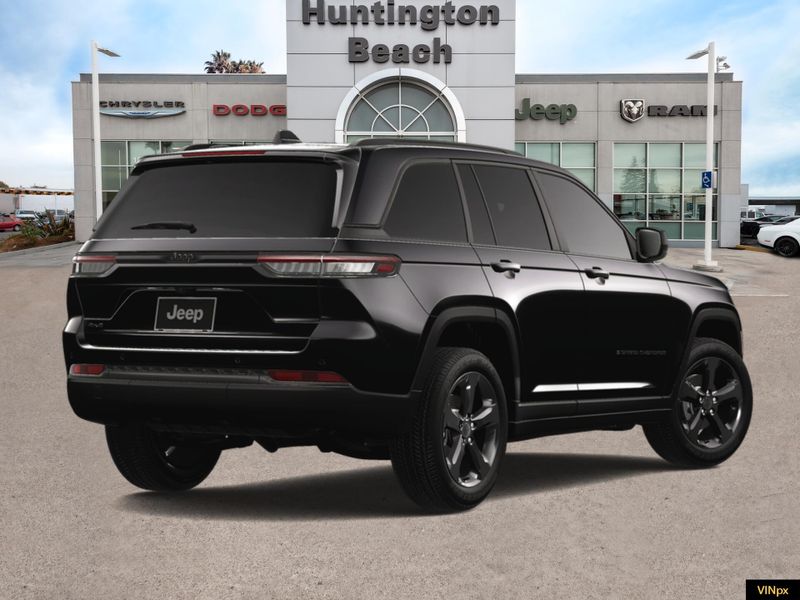 2025 Jeep Grand Cherokee Altitude X 4x4Image 7