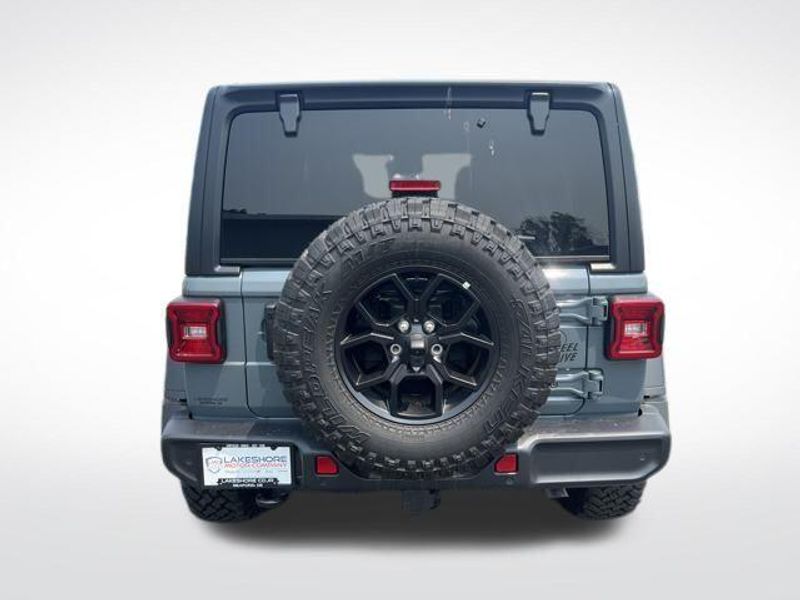 2025 Jeep Wrangler 4-door Willys