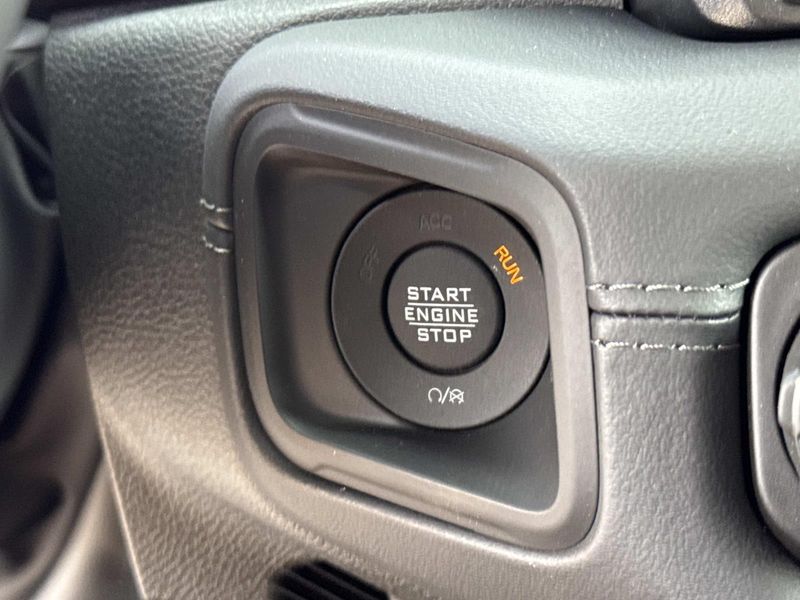 New 2026 Jeep Gladiator Mojave X 4x4