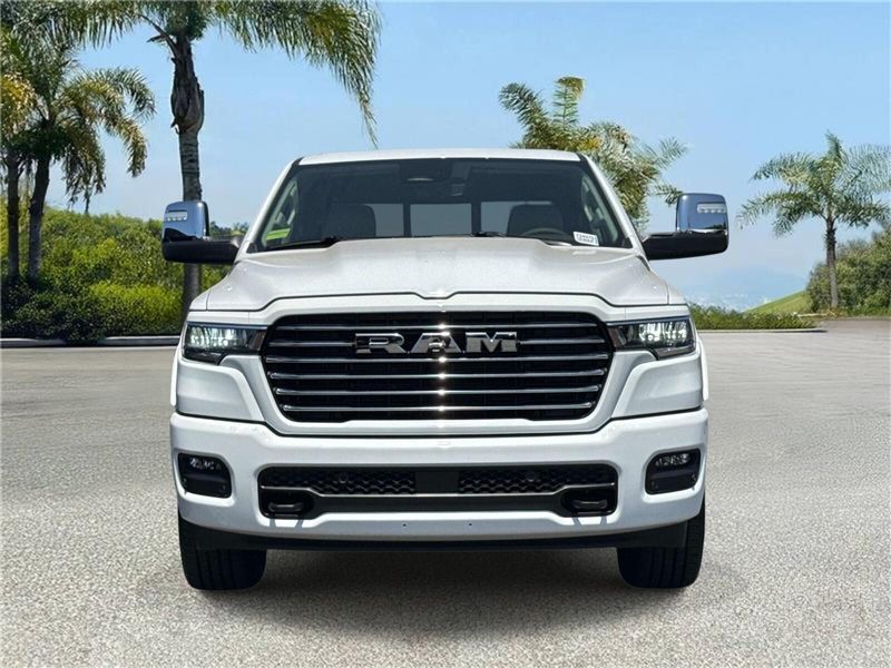New 2026 RAM 1500 Laramie Crew Cab 4x4 5'7' Box