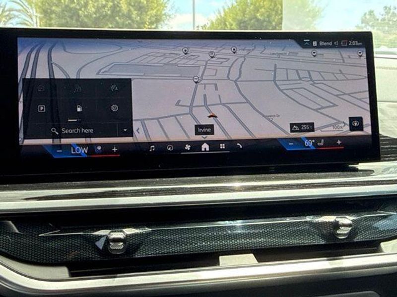 Used 2024 BMW X7 xDrive40iImage 29