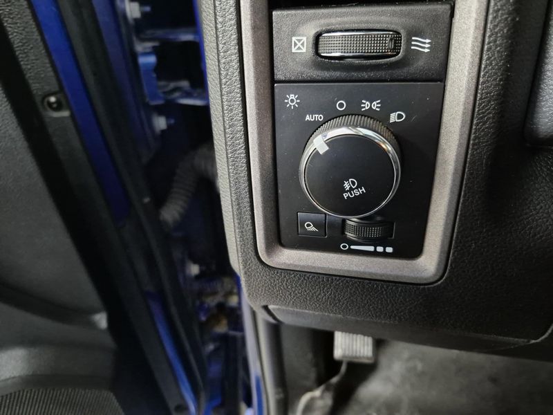 2017 RAM 1500 ExpressImage 21