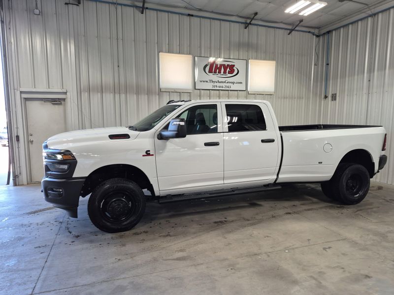 New 2025 RAM 3500 Tradesman Crew Cab 4x4 8