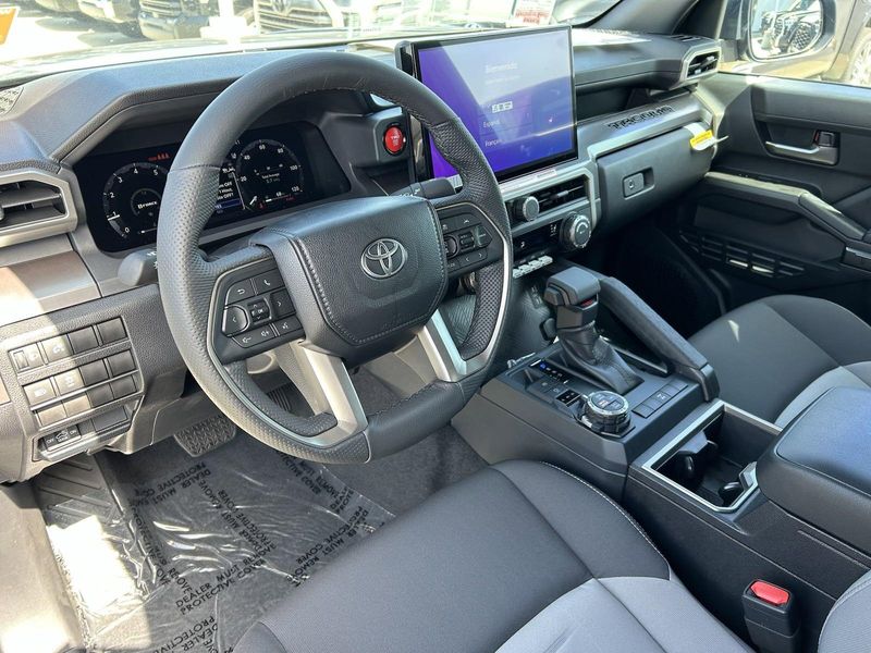 New 2024 Toyota Tacoma TRD Off RoadImage 9