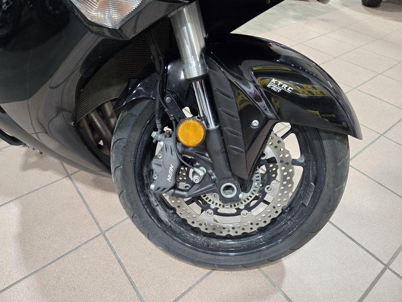 USED 2014 KAWASAKI CONCOURS 14 ABS Image 19