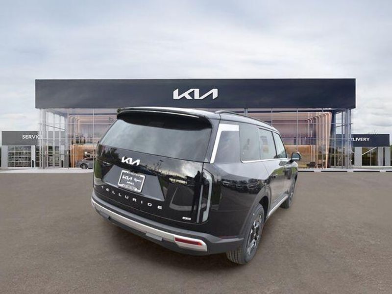 New 2027 Kia Telluride Hybrid EXImage 4