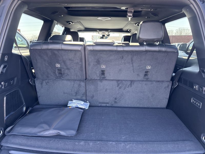 2026 Jeep Grand Wagoneer Limited Reserve 4x4Image 10