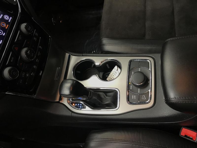 Used 2020 Jeep Grand Cherokee NorthImage 6