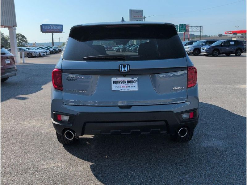 Used 2023 Honda Passport EX-LImage 4