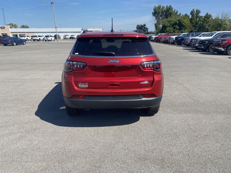 2025 Jeep Compass Latitude photo 6
