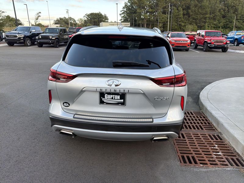 Used 2019 INFINITI QX50 LuxeImage 15