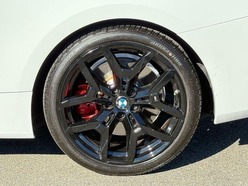 Used 2025 BMW 4 Series M440iImage 16