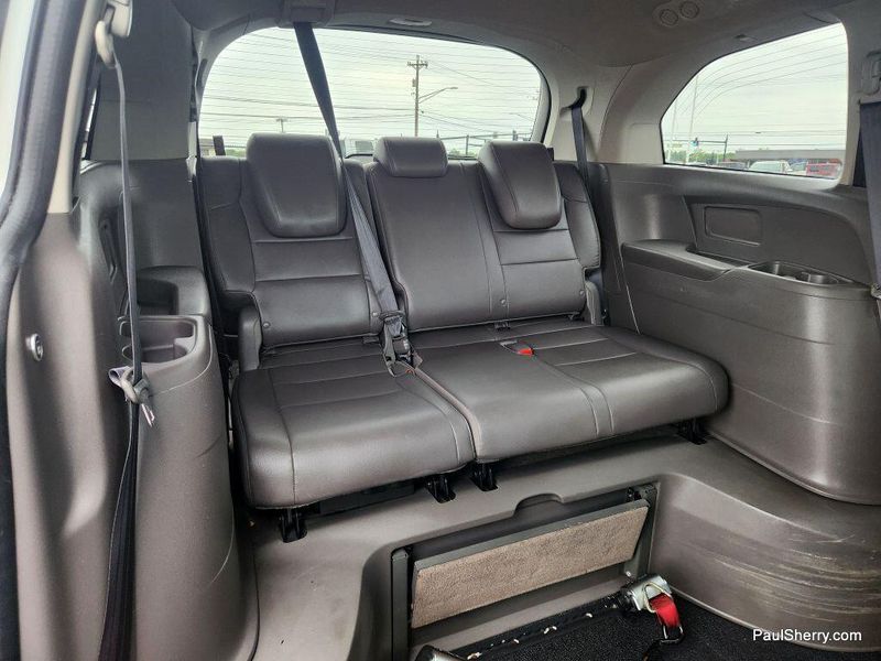 2013 Honda Odyssey EX-L photo 42
