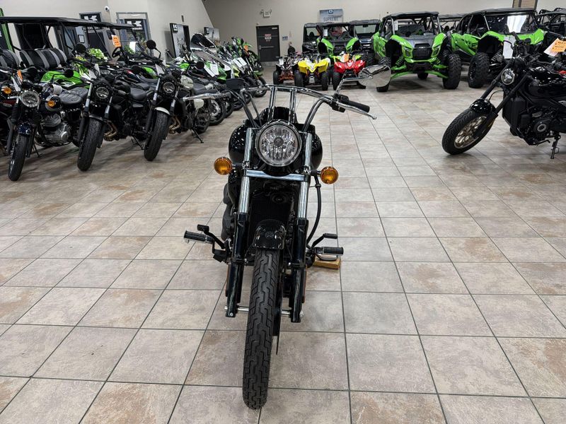New 2026 Kawasaki VULCAN 900 CUSTOM Image 13