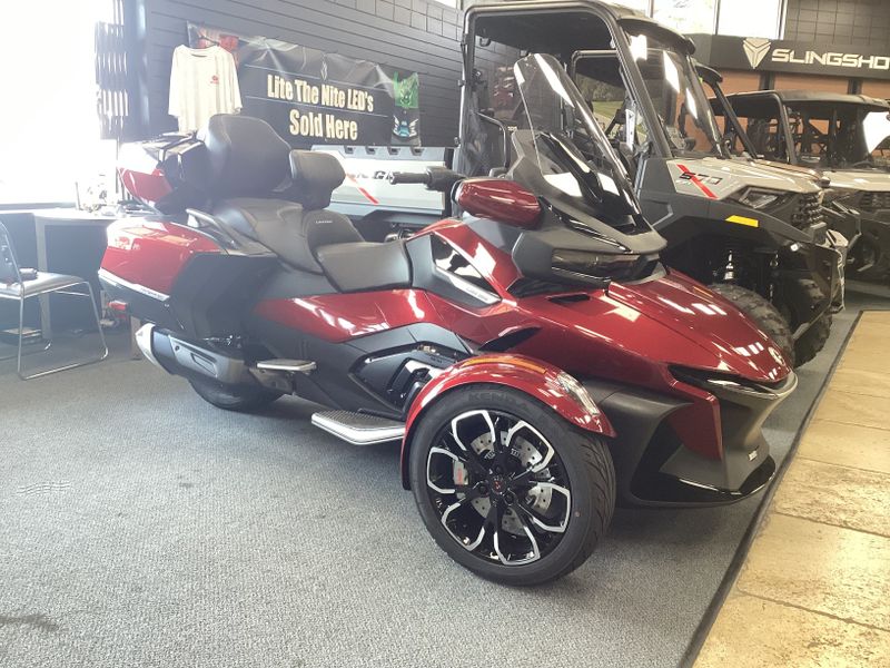2024 Can-Am SPYDER RT LIMITED DEEP MARSALA METALLIC WITH PLATINUMImage 4