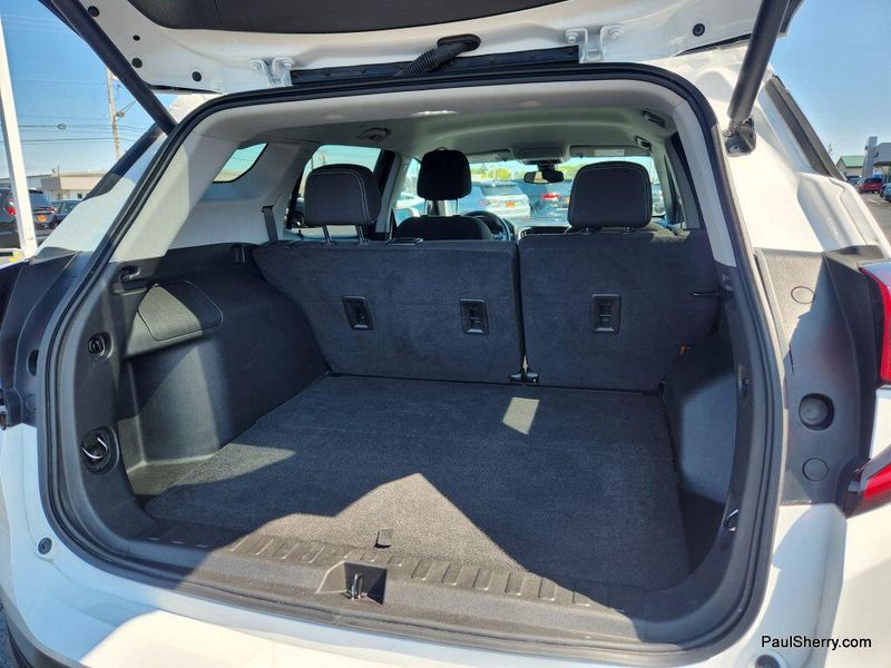 Used 2023 GMC Terrain SLE