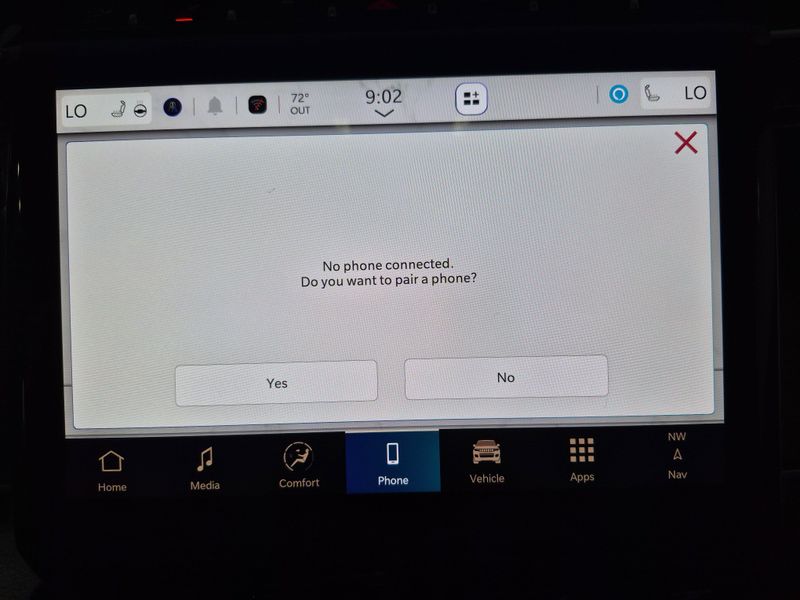 New 2025 Jeep Grand Cherokee L Limited 4x4Image 32