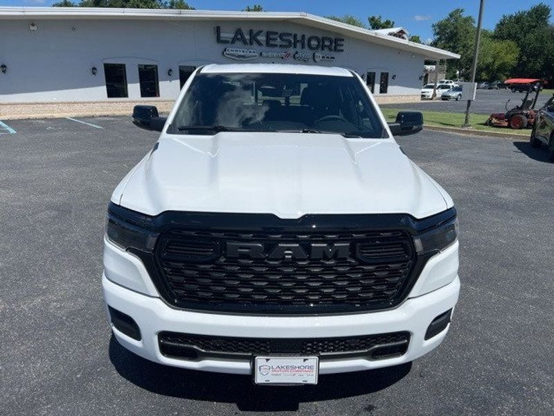 2025 RAM 1500 Big Horn Crew Cab 4x4 5