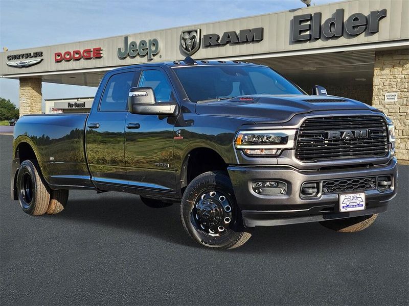 2024 RAM 3500 Laramie Crew Cab 4x4 8