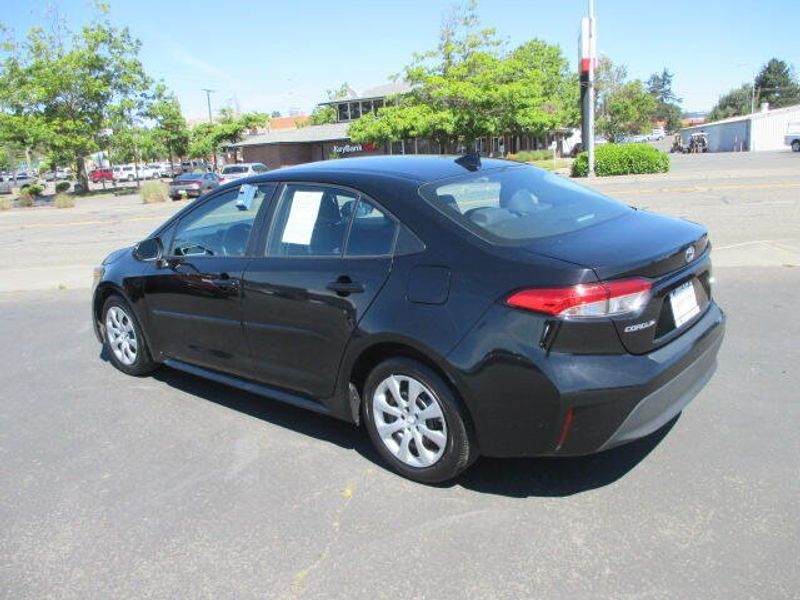 Used 2024 Toyota Corolla LEImage 11