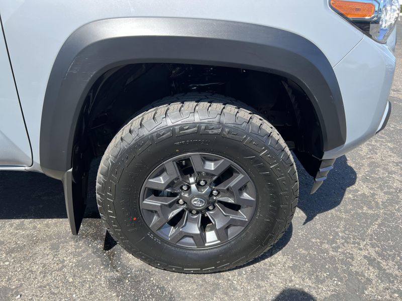 Used 2021 Toyota Tacoma 2WD SR5Image 31