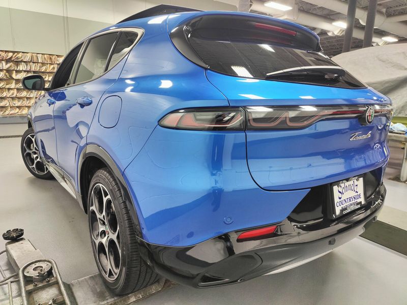 Used 2024 Alfa Romeo Tonale Ti eAWD w/Sunroof/Activ AsstImage 11