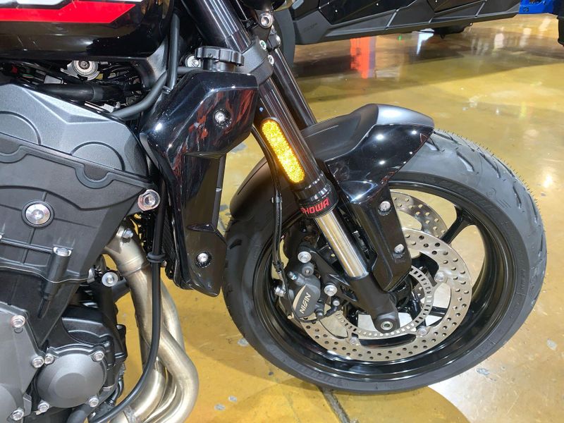 New 2025 Triumph TRIDENT 660 Image 12