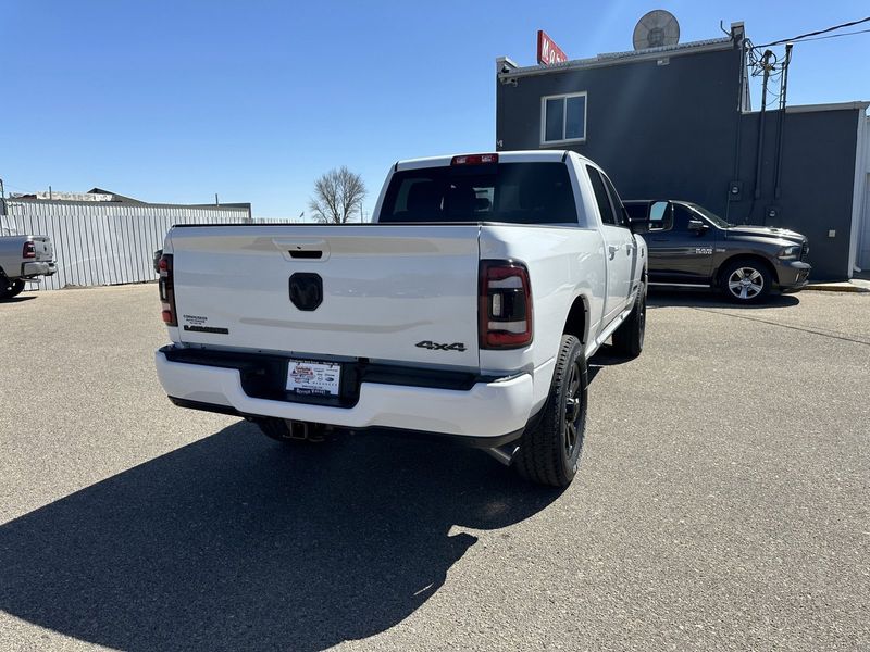 2024 RAM 3500 Laramie Crew Cab 4x4 6