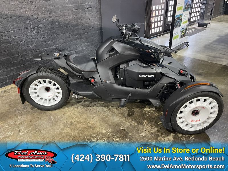 2023 Can-Am F3PC  in a CLASSIC, EPIC OR EXCLUSIVE PANEL COLOR OPTIONS exterior color. Del Amo Motorsports of Redondo Beach (424) 304-1660 delamomotorsports.com 