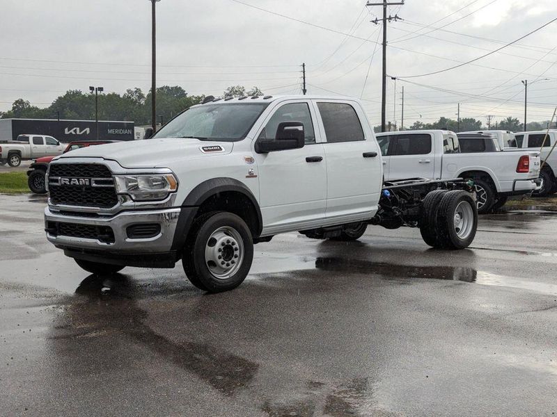 2024 RAM 5500 Tradesman Chassis Crew Cab 4x4 60