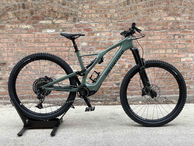 2022 Specialized Bicycles Turbo Levo SL Expert Carbon L  Image 1