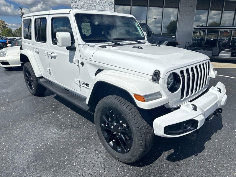 2020 Jeep Wrangler Unlimited Sahara High AltitudeImage 3