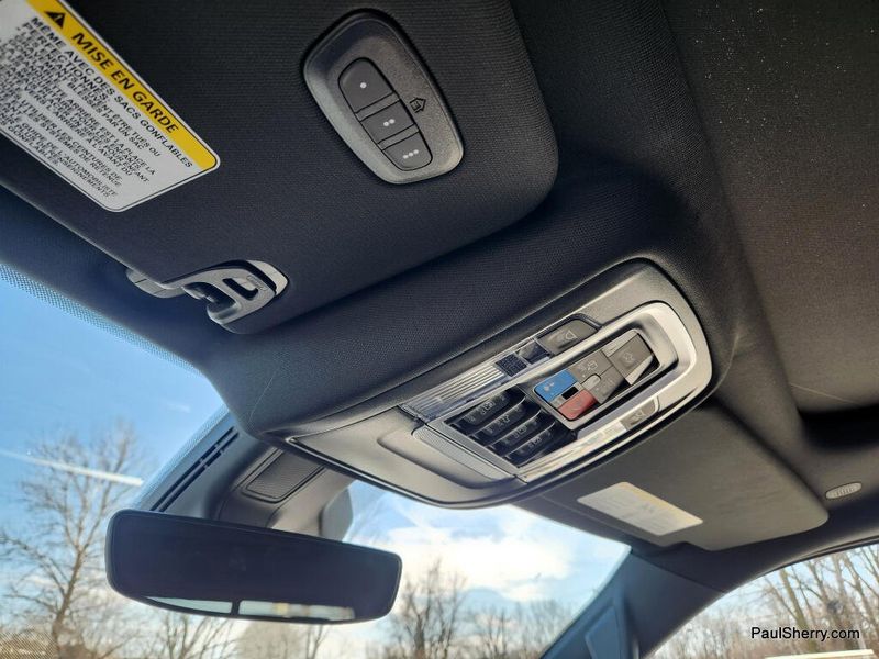 New 2026 RAM 1500 Laramie Crew Cab 4x4 5'7' Box