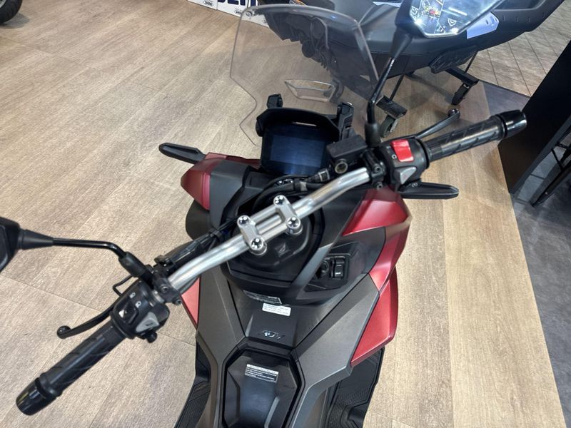Used 2024 Honda ADV160 Image 14