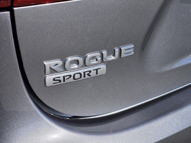 Used 2021 Nissan Rogue Sport FWD S