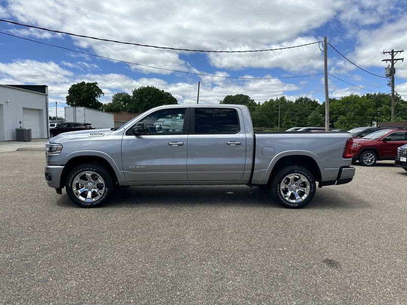 2025 RAM 1500 Big Horn Crew Cab 4x4 5