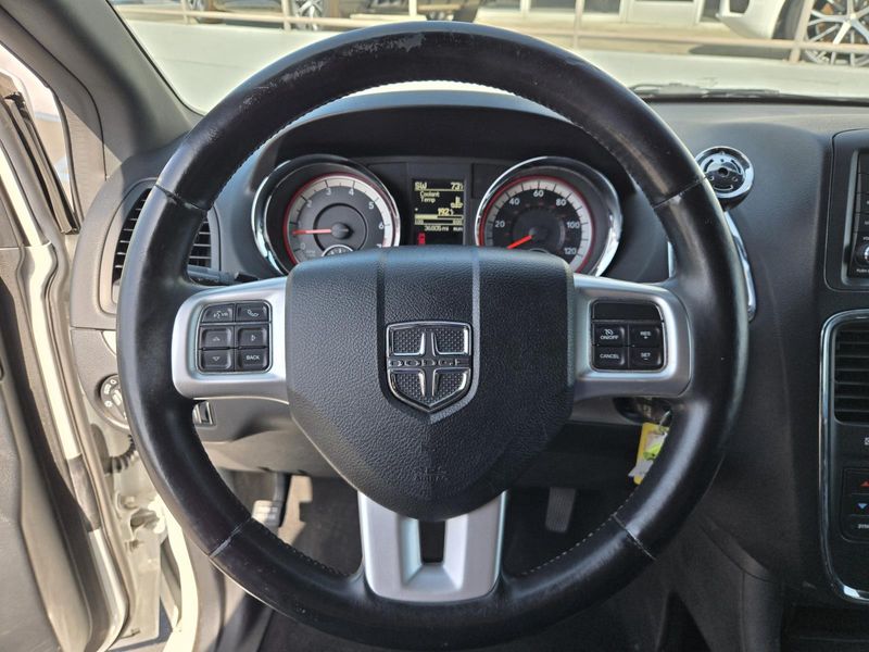 Used 2014 Dodge Grand Caravan 4dr Wgn R/T