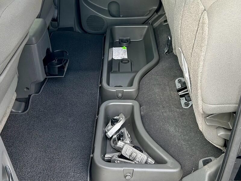 2021 Nissan Frontier Crew Cab photo 26