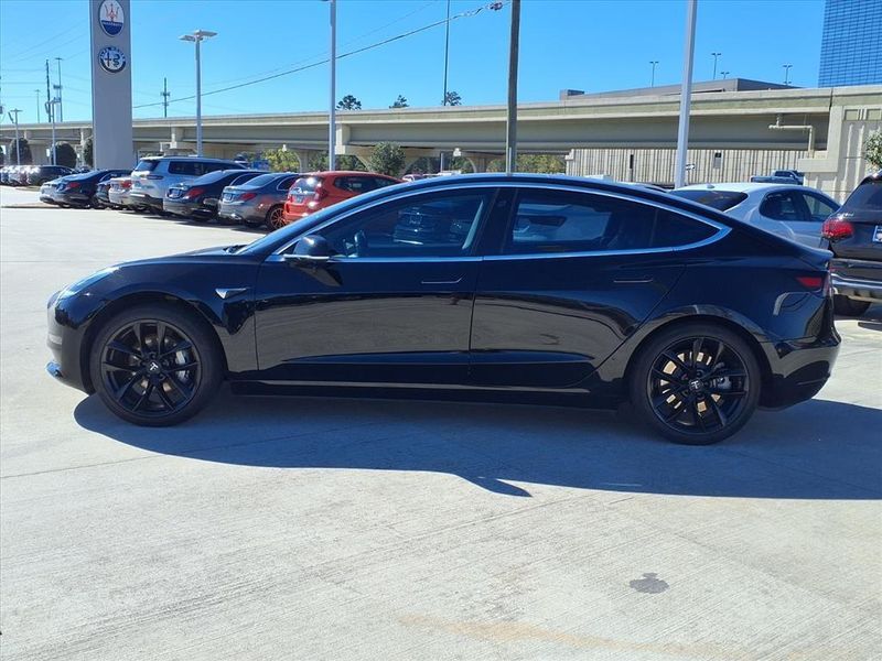 Used 2018 Tesla Model 3 Long RangeImage 8