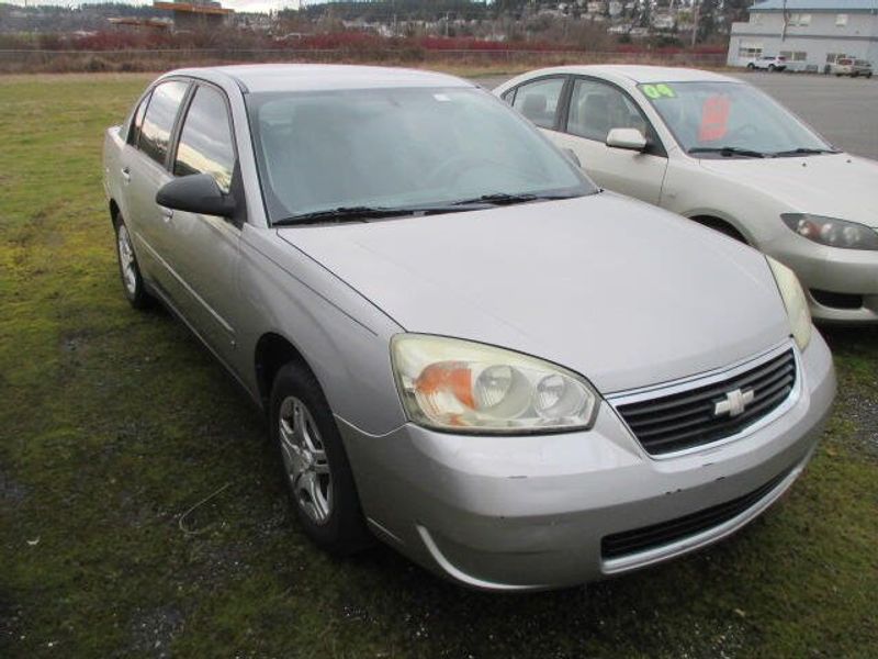 2007 Chevrolet Malibu LS w/1FLImage 4