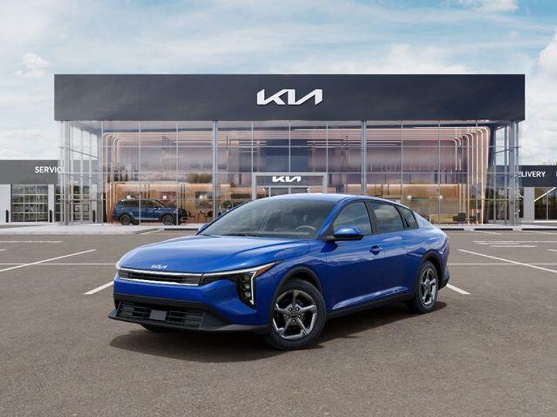 New 2026 Kia K4 LXSImage 1